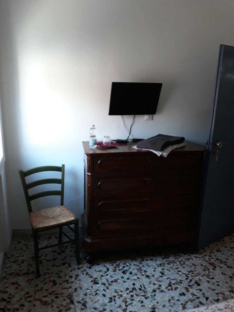 Affittacamere Fiore Imola Szoba fotó